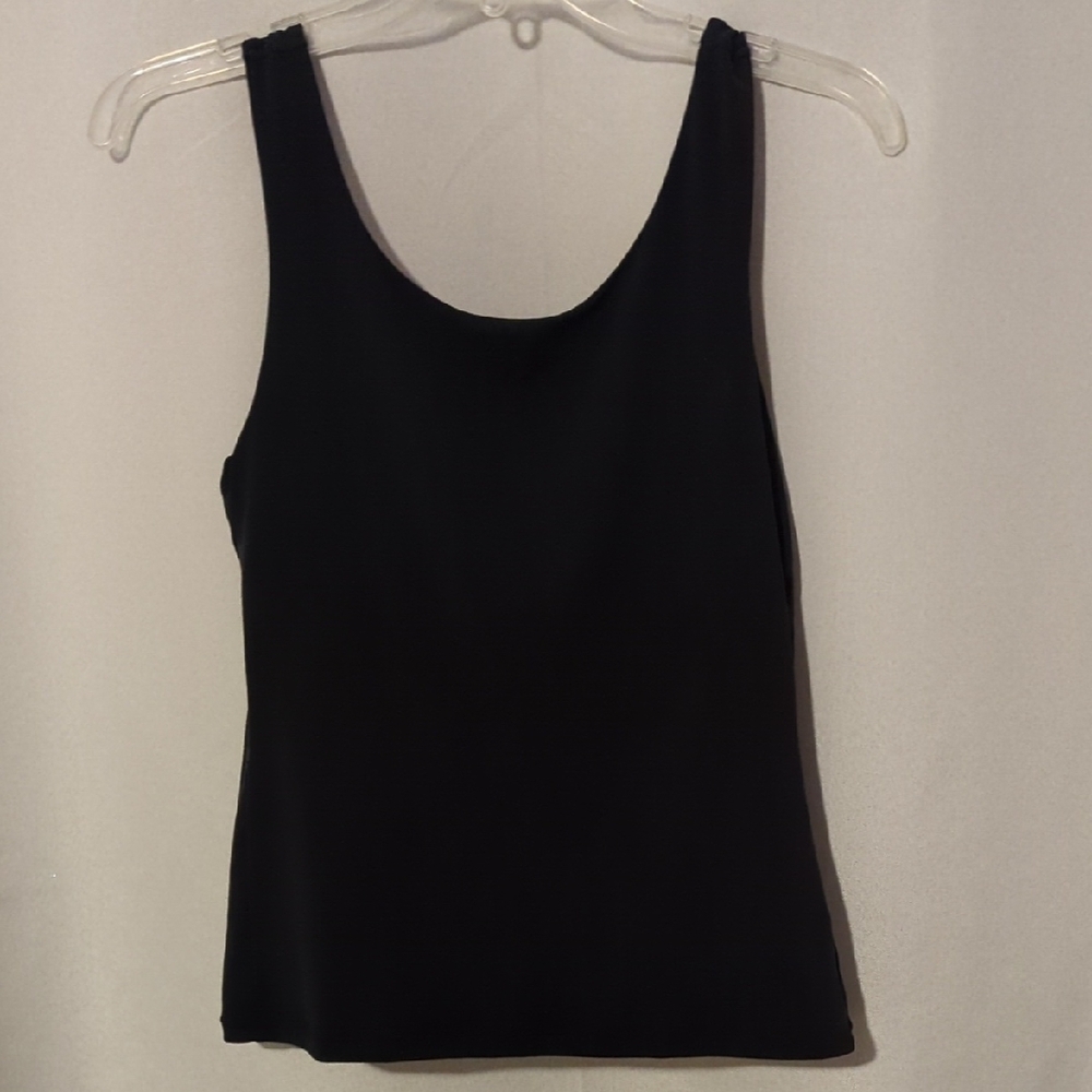 Uniqlo Women's Black Tank Top - Picture 2 of 5